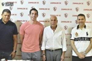 أحمد الأحمر 