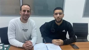 أول صورة لأحمد قندوسي